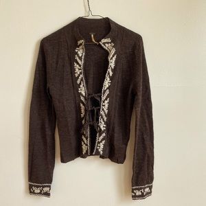Free People tie-front sweater, size M